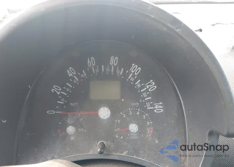 2002 Volkswagen New Beetle Gl z USA, uszkodzony, nr VIN 3VWBK21C72M435196